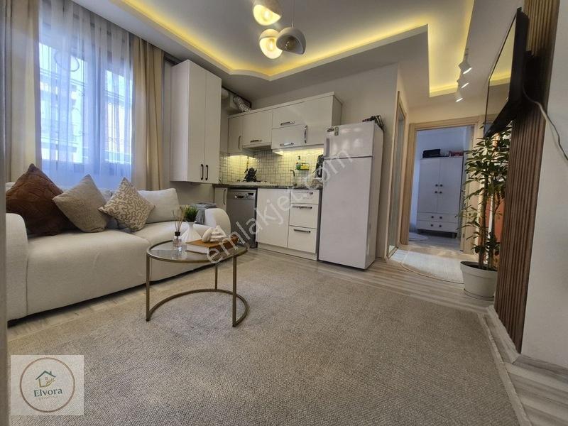Buca Tınaztepe Kampüsü Yakınında Eşyalı 2+0 Daire — fotoğraf 5