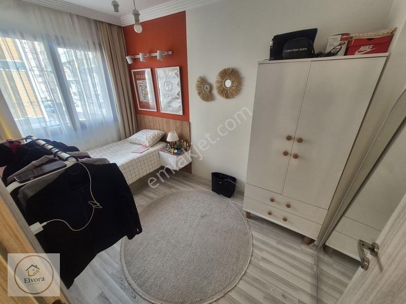 Buca Tınaztepe Kampüsü Yakınında Eşyalı 2+0 Daire — fotoğraf 15