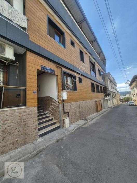Buca Tınaztepe Kampüsü Yakınında Eşyalı 2+0 Daire — fotoğraf 17
