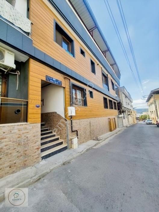 Buca Tınaztepe Kampüsü Yakınında Eşyalı 2+0 Daire — fotoğraf 18