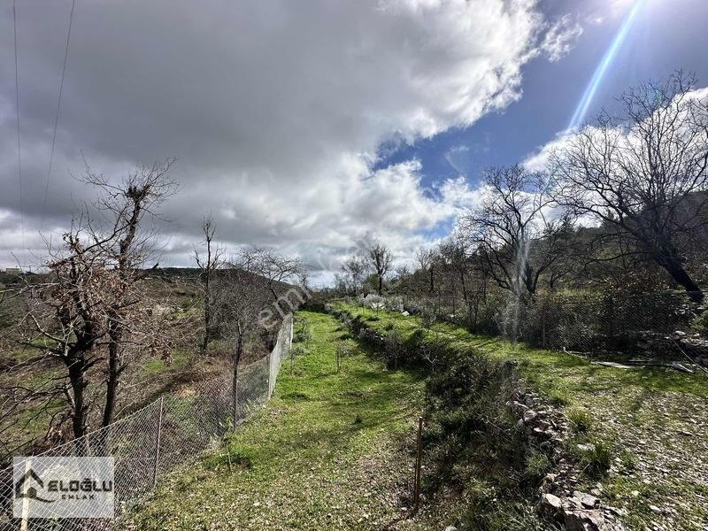 Karamanlarda 500 M2 Arsa İçerisinde Bungalov Ev — fotoğraf 6