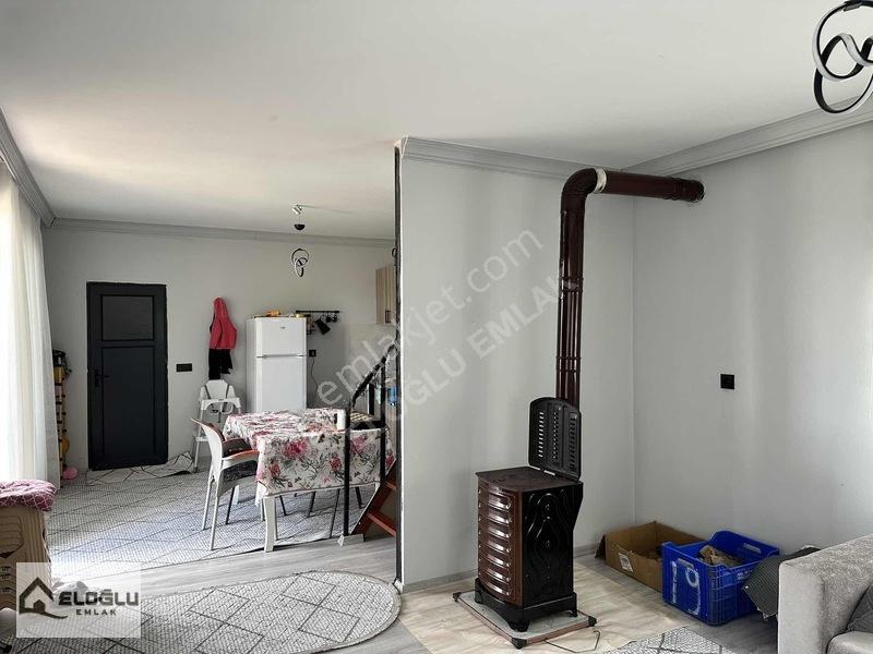 Karamanlarda 500 M2 Arsa İçerisinde Bungalov Ev — fotoğraf 13