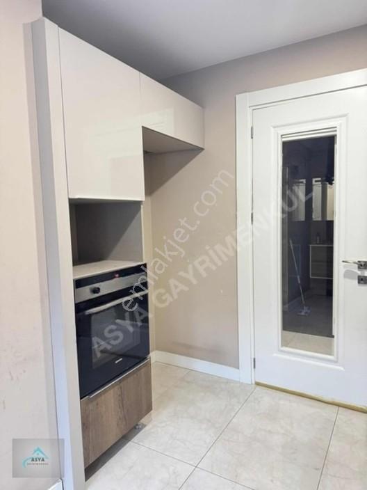Büyükçekmece Mimar Sinada Satılık 2+1 Lüx Daire — fotoğraf 9