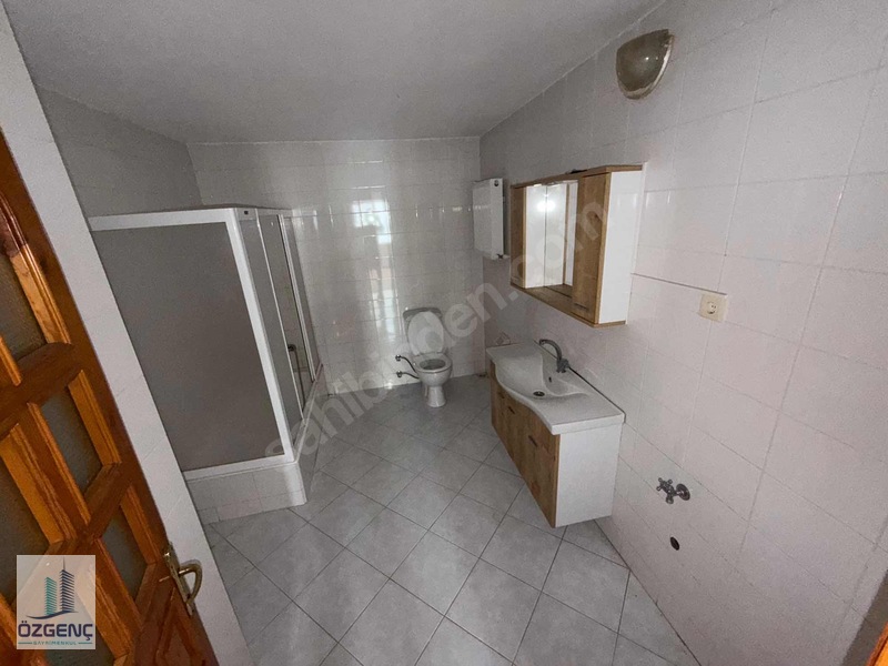 Ö Z G E N Ç'ten Sürmene Sahilde Satılık Manzaralı 4+1 Daire — fotoğraf 22