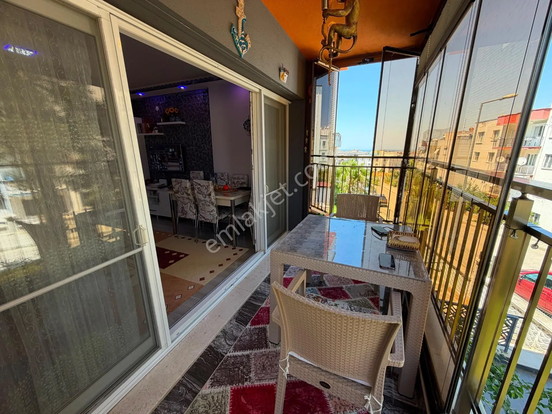 Kuşadası Davutlar Havuzlu Site İçerisinde 1+1 Eşyalı Daire — fotoğraf 5