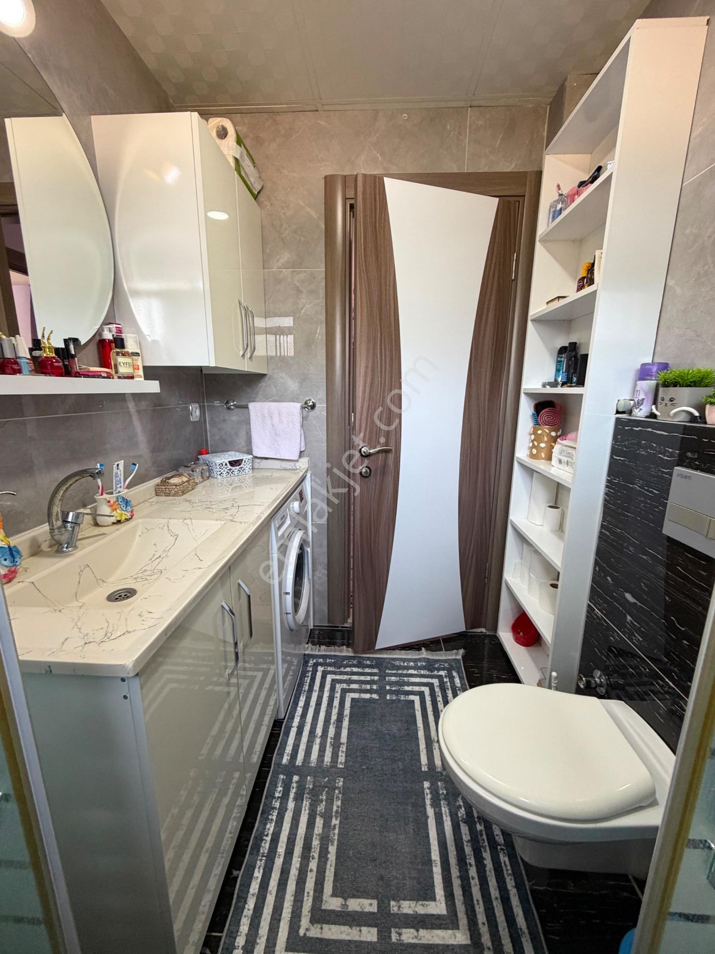 Kuşadası Davutlar Havuzlu Site İçerisinde 1+1 Eşyalı Daire — fotoğraf 14