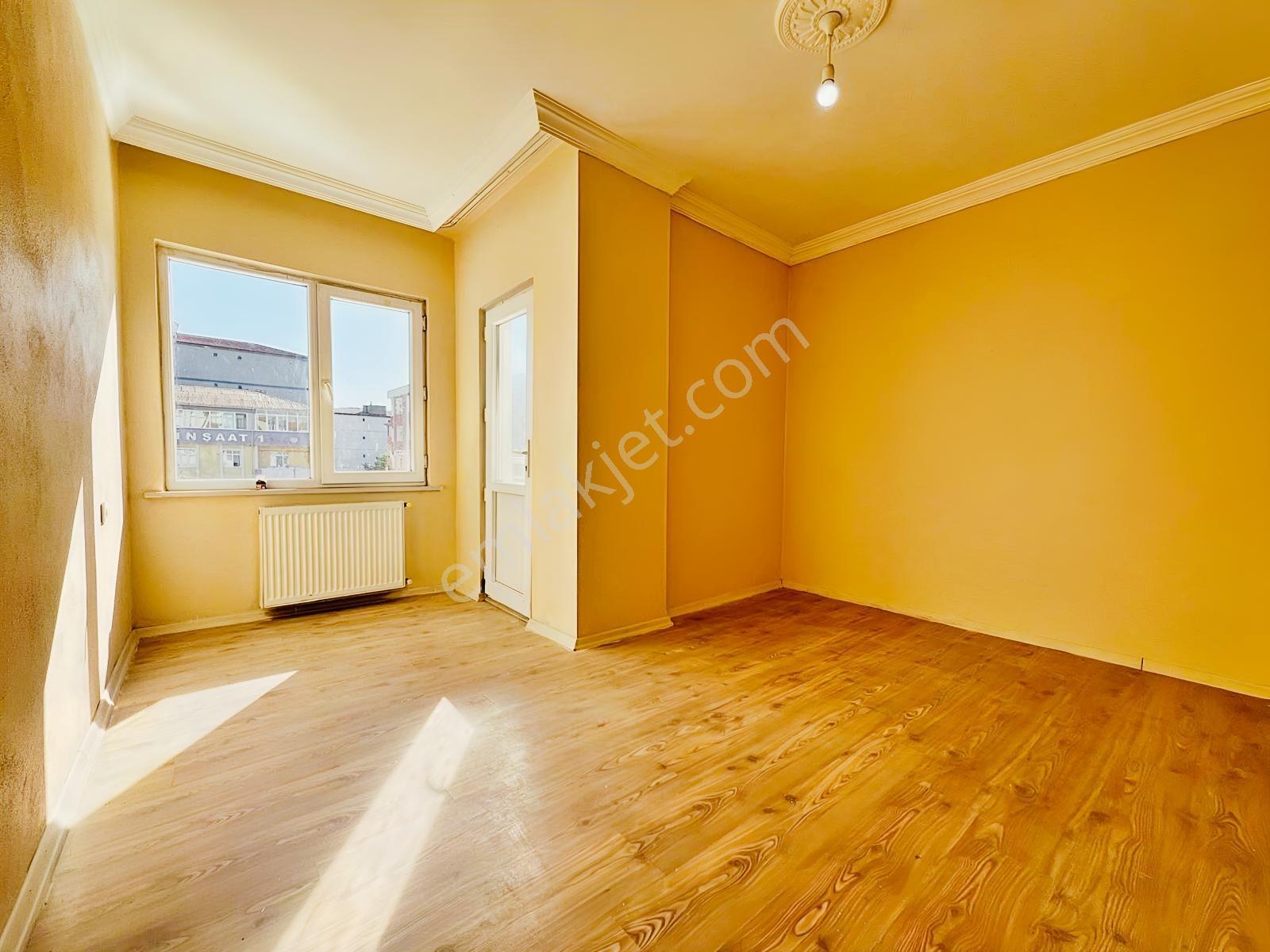 Azer Yapı'dan Cadde Üzeri İskanlı Kombili Satılık 3+1 Daire !!! — fotoğraf 17