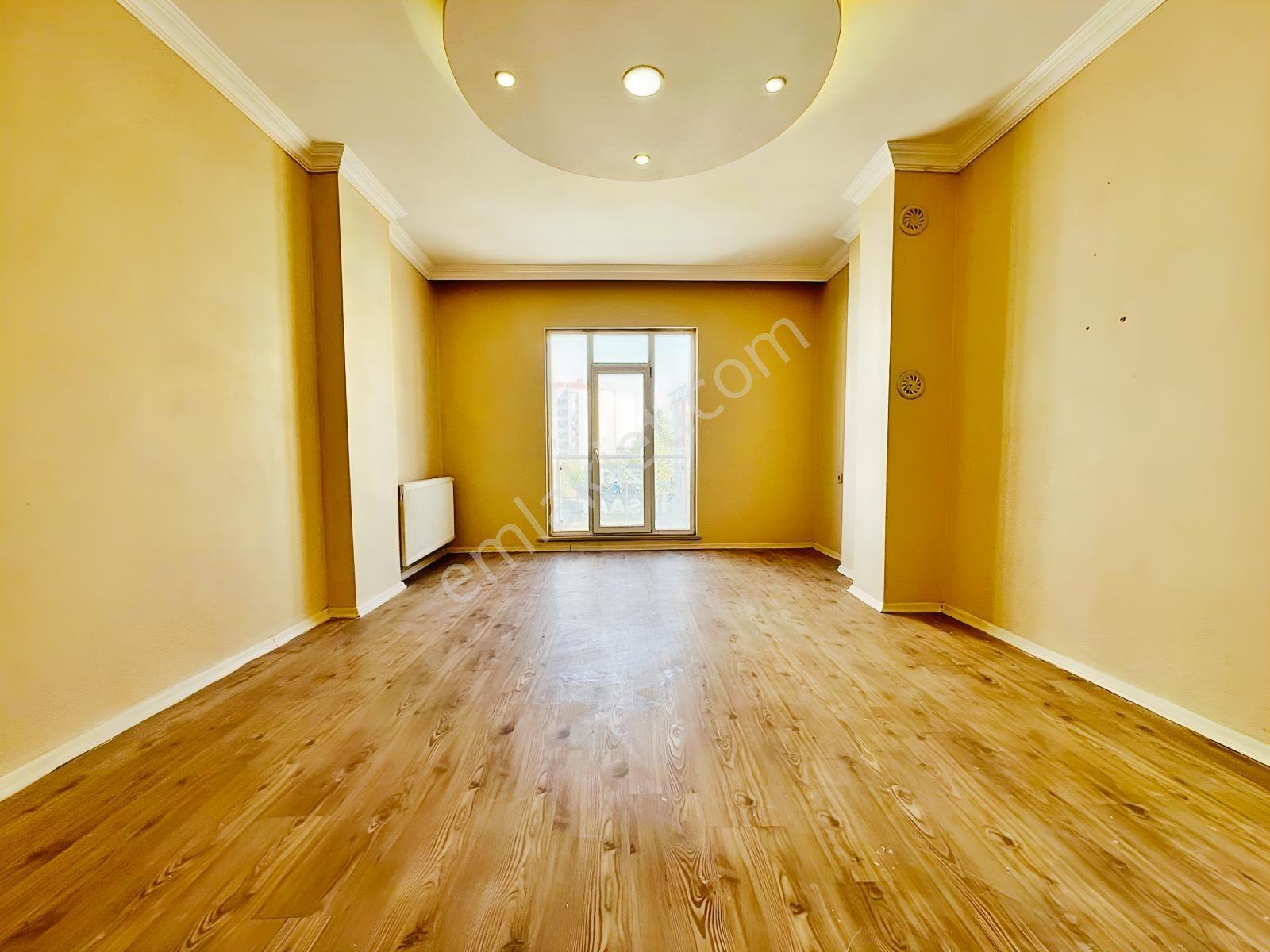 Azer Yapı'dan Cadde Üzeri İskanlı Kombili Satılık 3+1 Daire !!! — fotoğraf 25