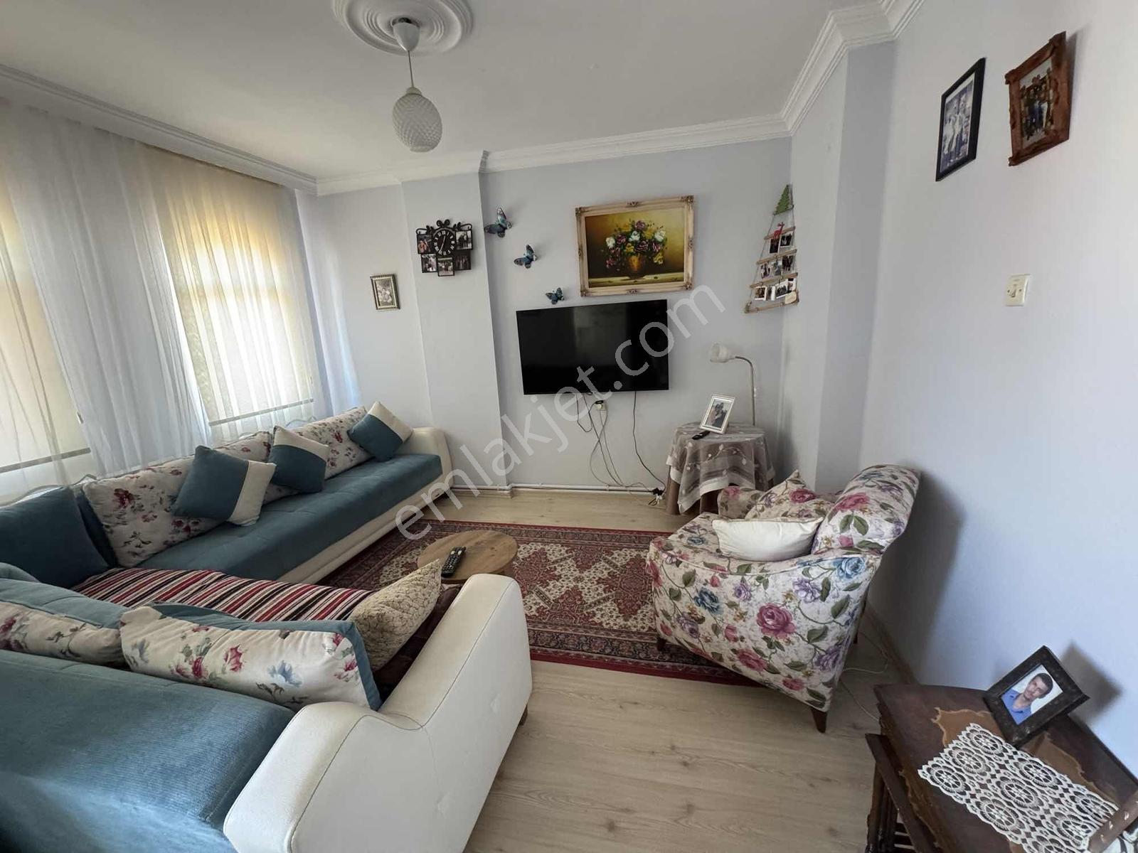 Erenler Hacıoğlu Mahallesinde Merkezi Konumda Satılık 3+1 Daire — fotoğraf 8