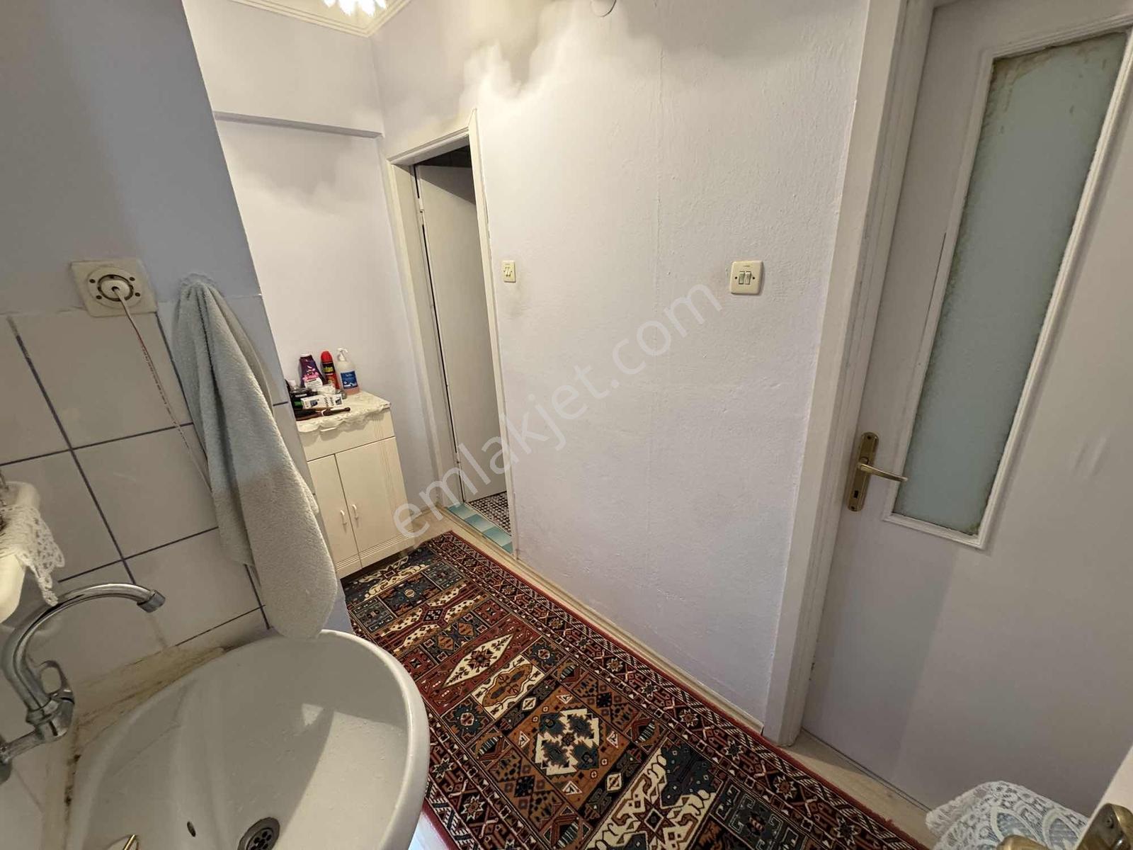 Erenler Hacıoğlu Mahallesinde Merkezi Konumda Satılık 3+1 Daire — fotoğraf 11