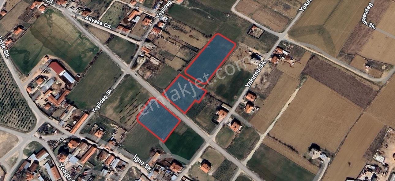 Karatay İstiklal'De 11.979 M² Yatırımlık Müstakil İmarlı Arsalar