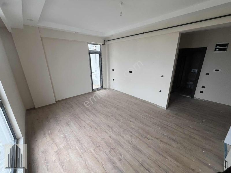 Körfez'de Tramvaya Yakın, 2.000.000tl Krediye Uygun 1+1 Daireler — fotoğraf 13