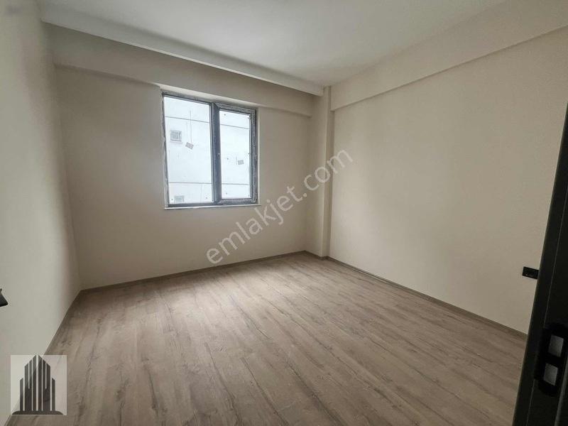 Körfez'de Tramvaya Yakın, 2.000.000tl Krediye Uygun 1+1 Daireler — fotoğraf 18