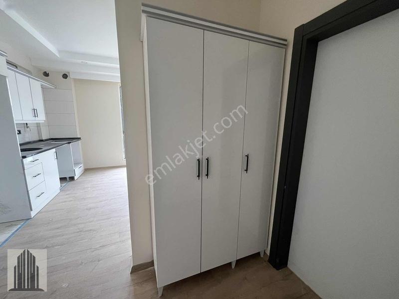 Körfez'de Tramvaya Yakın, 2.000.000tl Krediye Uygun 1+1 Daireler — fotoğraf 21