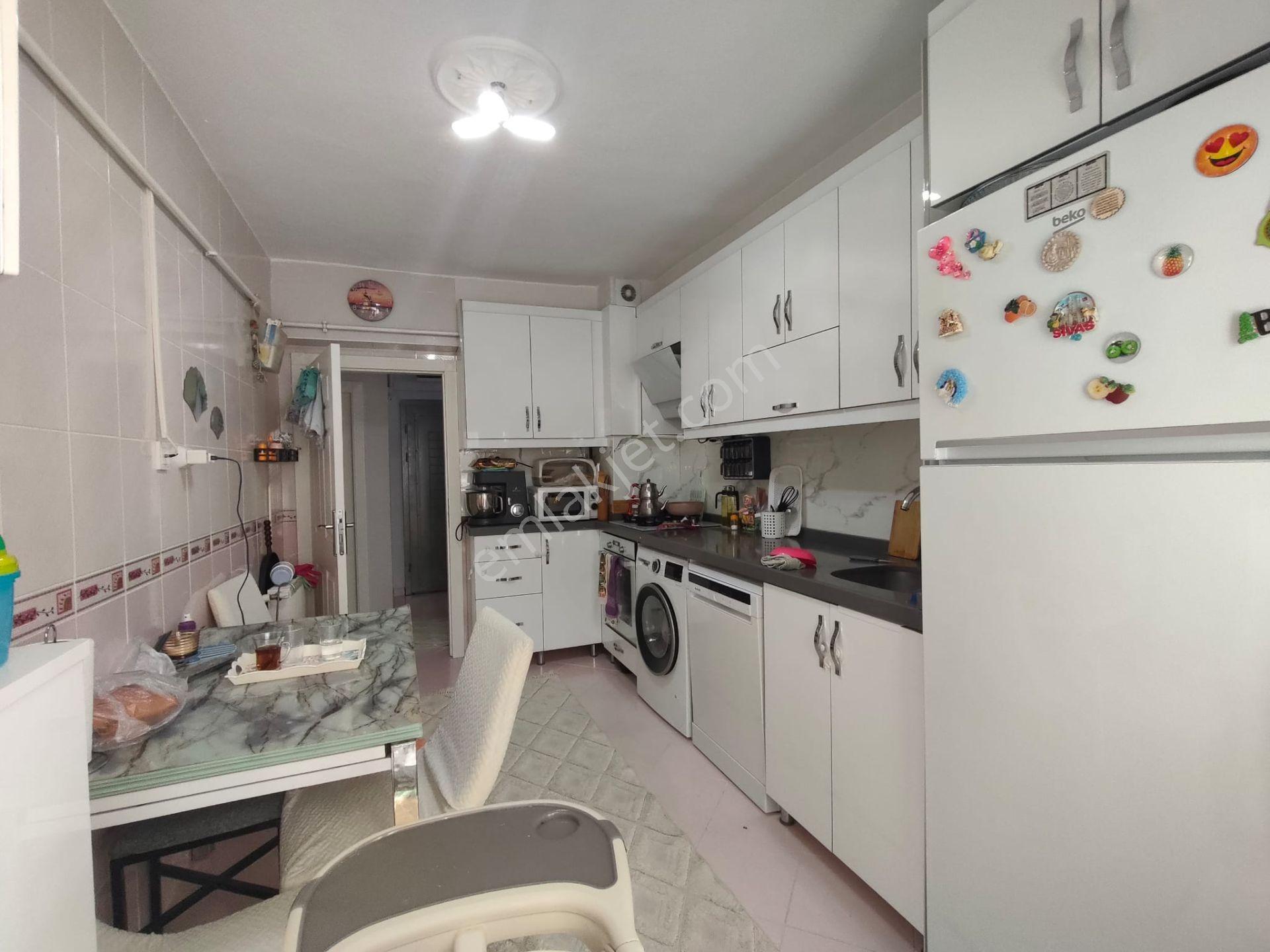 Yılmaz Gayrimenkul Den Pınarbaşı Mh Caddeüzeri 3+1 Arakat Öncephe Asansörlü Kök Tapu 5.249 Pazarlık — fotoğraf 27