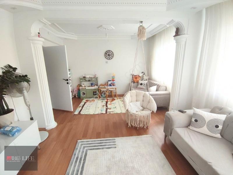 Rw Lıfe // Kurtuluş Mah. Bakımlı Satılık 2+1 Daire — fotoğraf 6