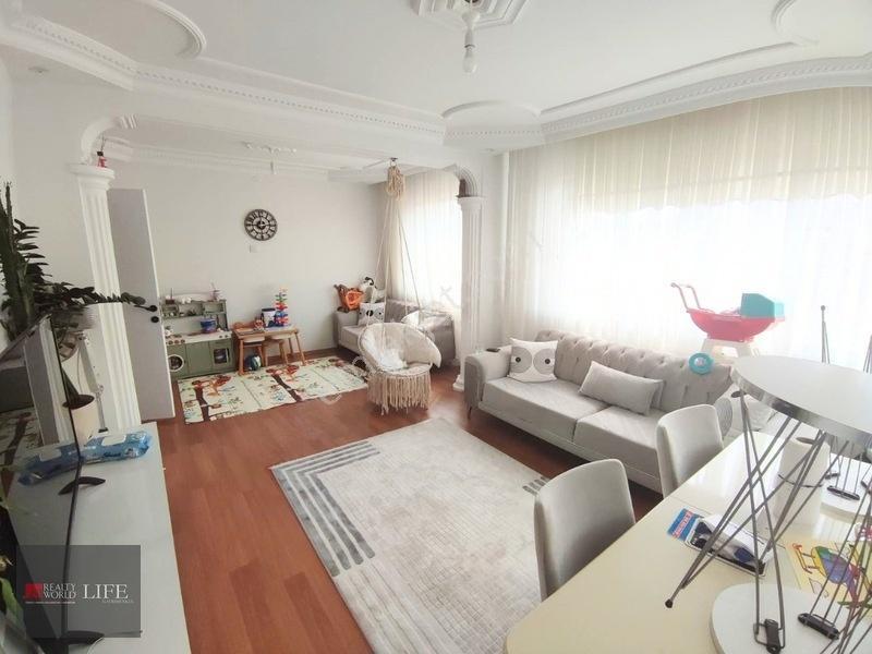 Rw Lıfe // Kurtuluş Mah. Bakımlı Satılık 2+1 Daire — fotoğraf 7