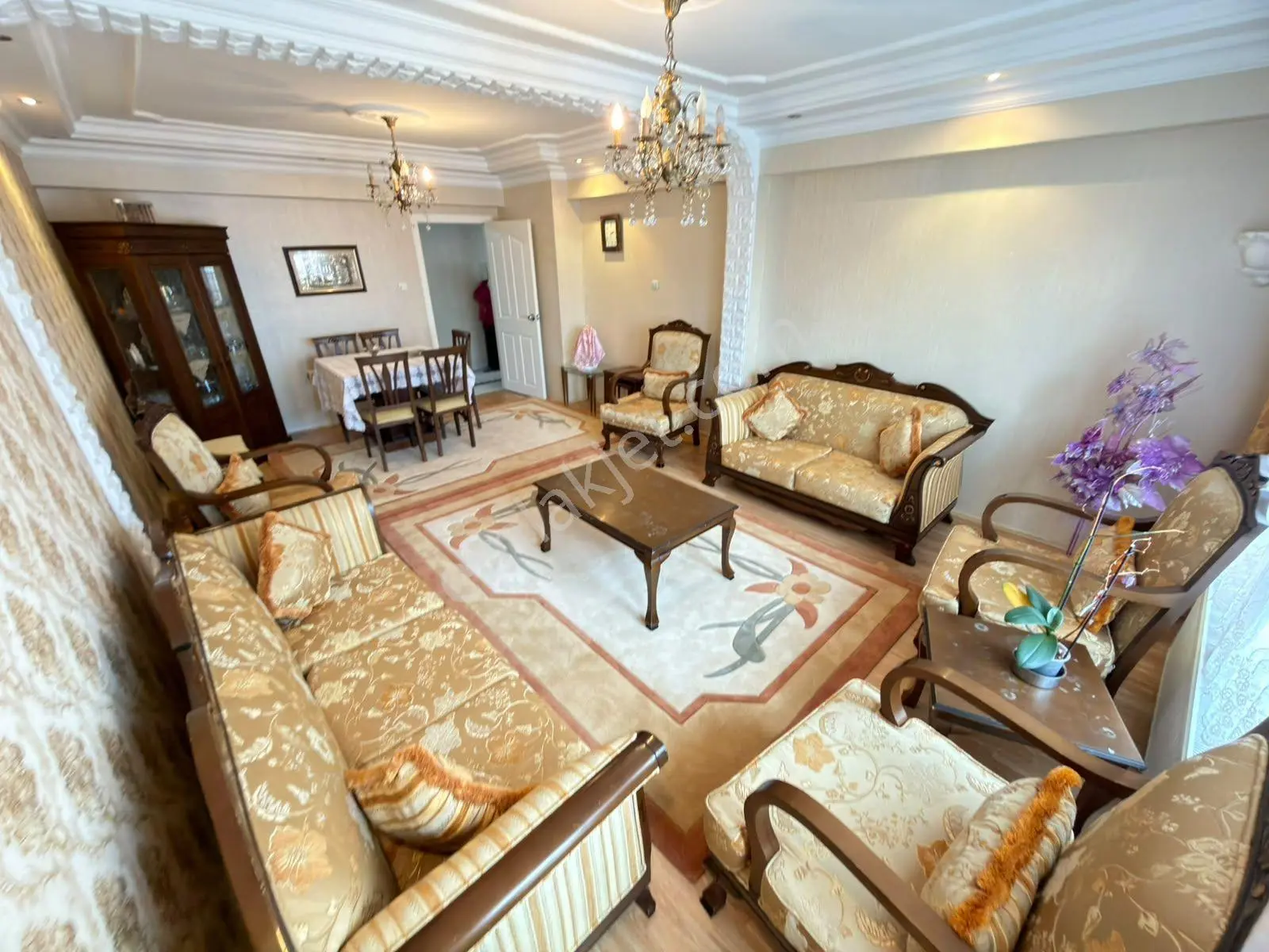 Kariyer'den Esertepe'de Park Manzaralı Çift Balkon 3+1 Daire — fotoğraf 10