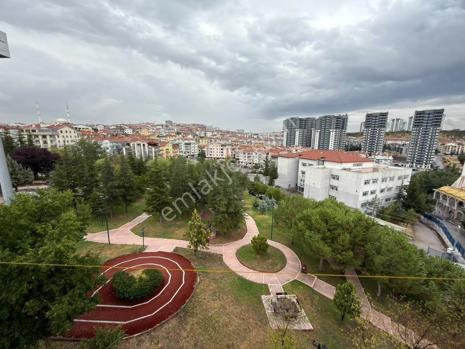 Kariyer'den Esertepe'de Park Manzaralı Çift Balkon 3+1 Daire — fotoğraf 14