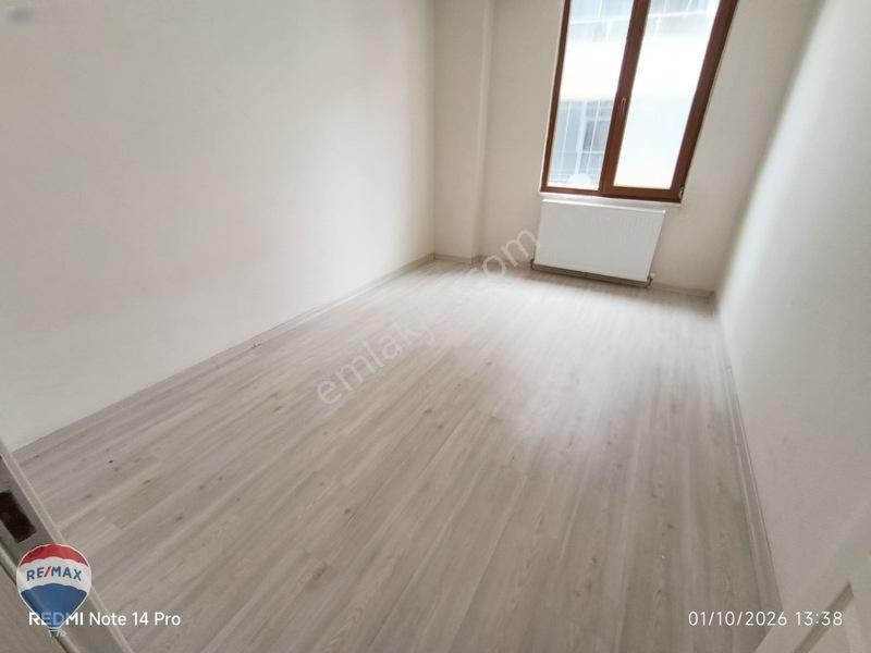Remax Mavi'den Çarşı Merkeze Yakın 3+1 Çift Balkonlu Geniş Daire — fotoğraf 18
