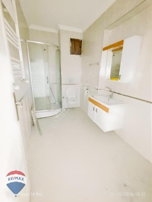 Remax Mavi'den Çarşı Merkeze Yakın 3+1 Çift Balkonlu Geniş Daire — fotoğraf 32