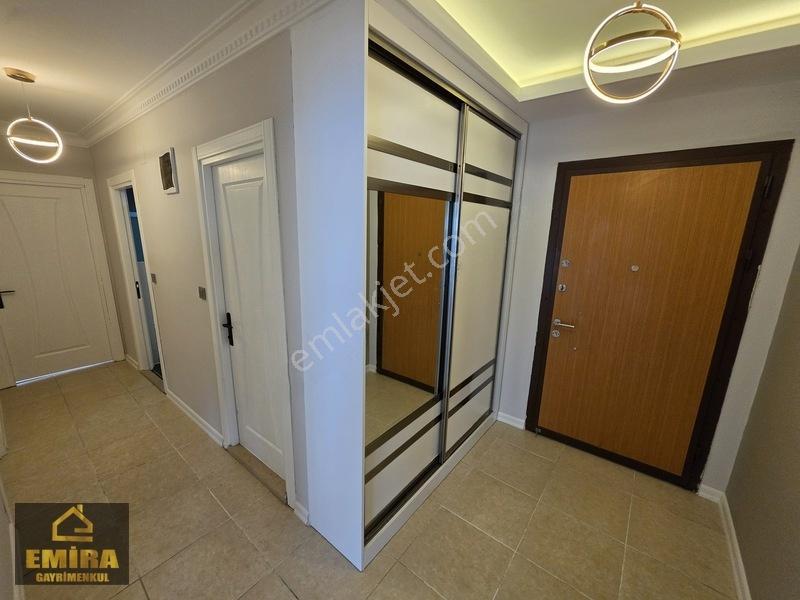 Pınar Mahallesi Bulvar Üzeri 2+1 Kapalı Mutfak Geniş Oturumlu — fotoğraf 3
