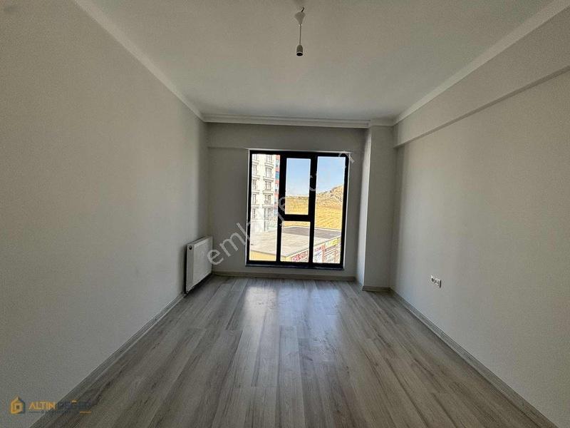 İstiklal Mahallesi Hastane Karşısında 2+1 Satılık Daire — fotoğraf 11