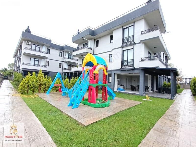 Havuzlu Site İçerisinde Cam Balkonlu Ara Kat Satılık Daire — fotoğraf 6