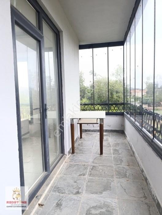 Havuzlu Site İçerisinde Cam Balkonlu Ara Kat Satılık Daire — fotoğraf 25