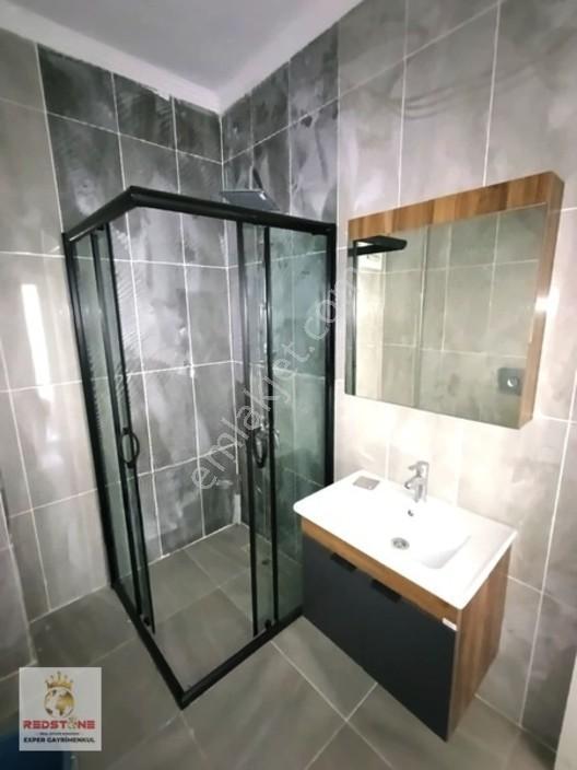 Havuzlu Site İçerisinde Cam Balkonlu Ara Kat Satılık Daire — fotoğraf 28
