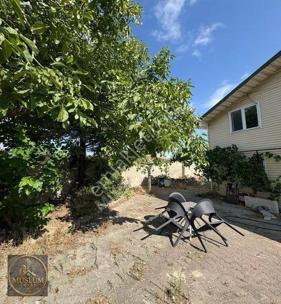 Büyükçekmece Türkoba'Da Satılık 5+1 Villa, 150M², Geniş Bahçeli