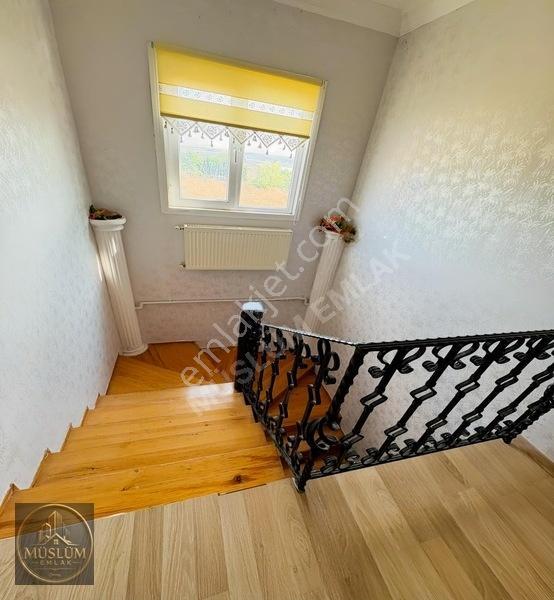 Büyükçekmece Türkoba'da Satılık 5+1 Villa, 150m², Geniş Bahçeli — fotoğraf 5