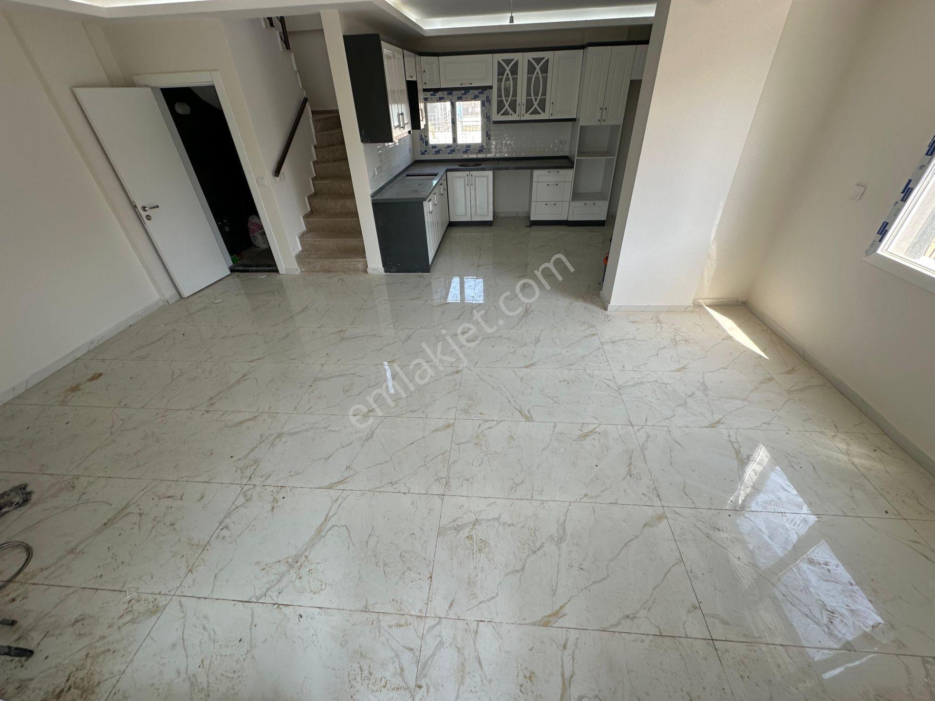 İzmir Seferihisar Doğanbey De Satılık 3+1 Villa — fotoğraf 17