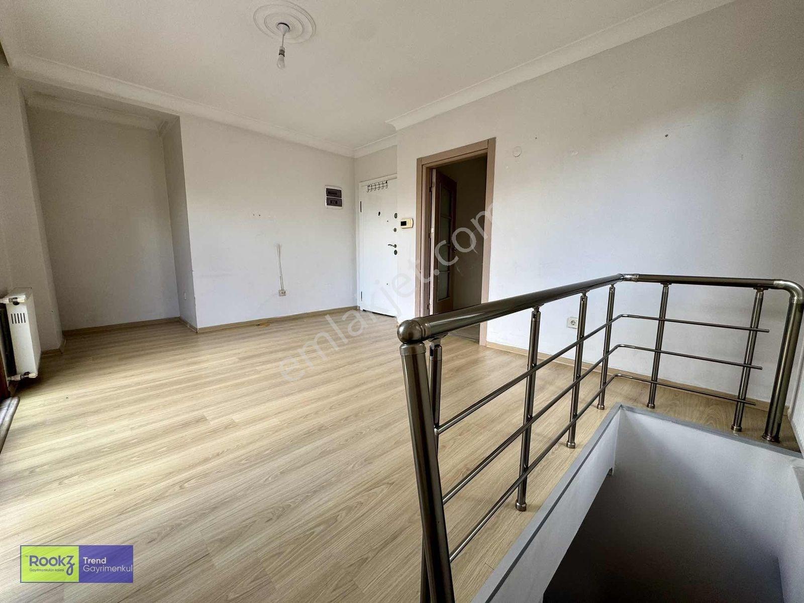 Ümraniye Necip Fazıl Mahallesi Satılık Boş 2+1 Ters Dubleks — fotoğraf 10