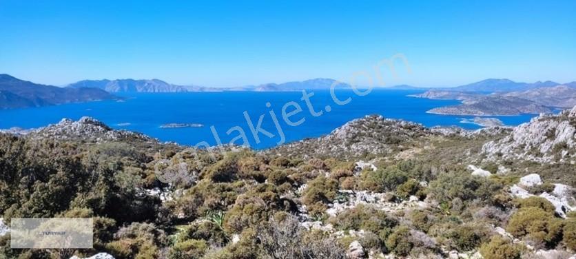 Panoramik Deniz Manzaralı Satılık Arsa