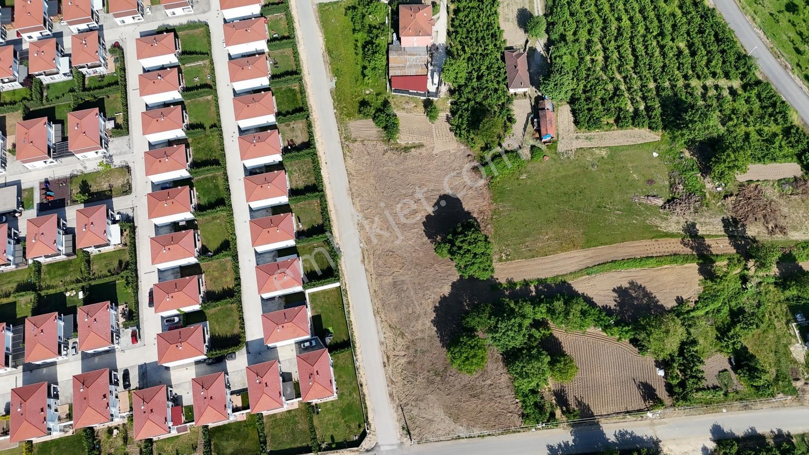 Merkez Akınlar'da Satılık 700 M2 Arsa — fotoğraf 9