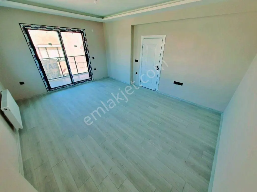 Uytundan Edremit Merkezde Müstakil Tadında Sıfır 3+1 Dubleks — fotoğraf 4