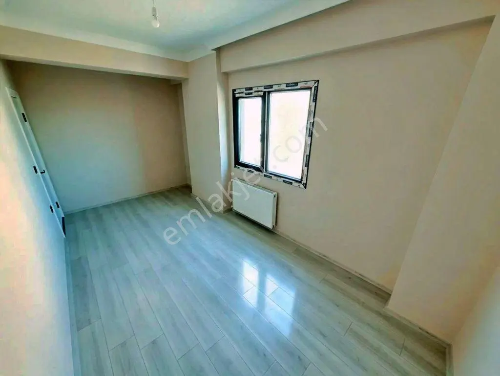 Uytundan Edremit Merkezde Müstakil Tadında Sıfır 3+1 Dubleks — fotoğraf 11