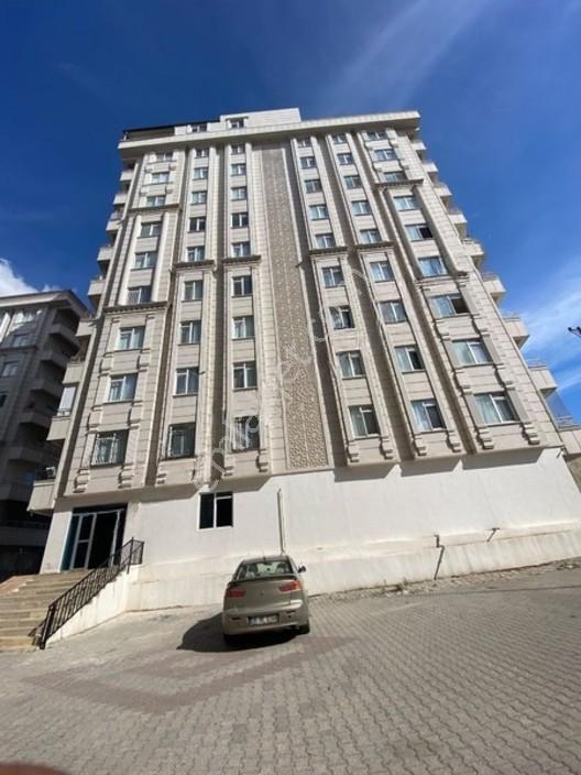 Doğukent Mahallesi İkiz Kuleler Yanı 2+1 Satılık Ara Kat