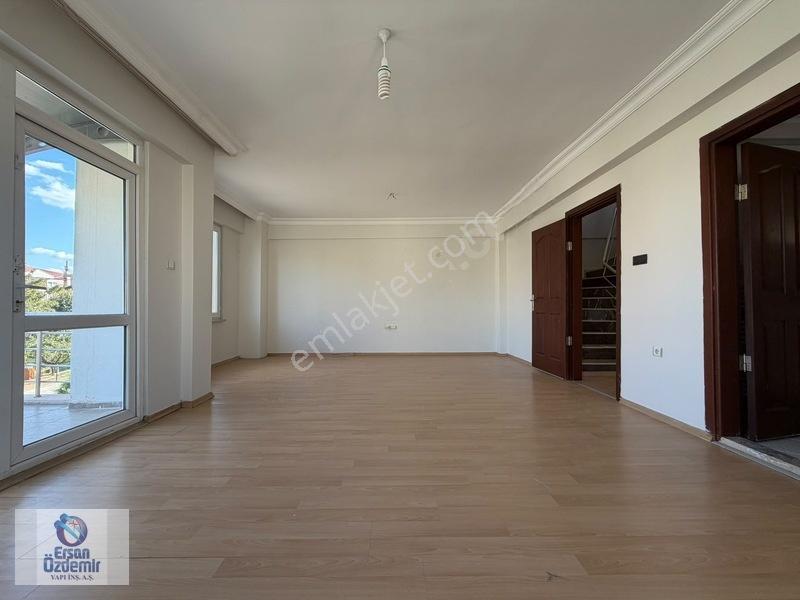 Ersan Özdemirden Cennetayağında Site İçinde Geniş Bahçeli 4+1 — fotoğraf 10