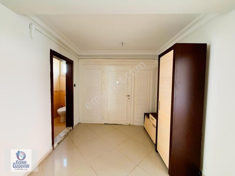 Ersan Özdemirden Cennetayağında Site İçinde Geniş Bahçeli 4+1 — fotoğraf 30