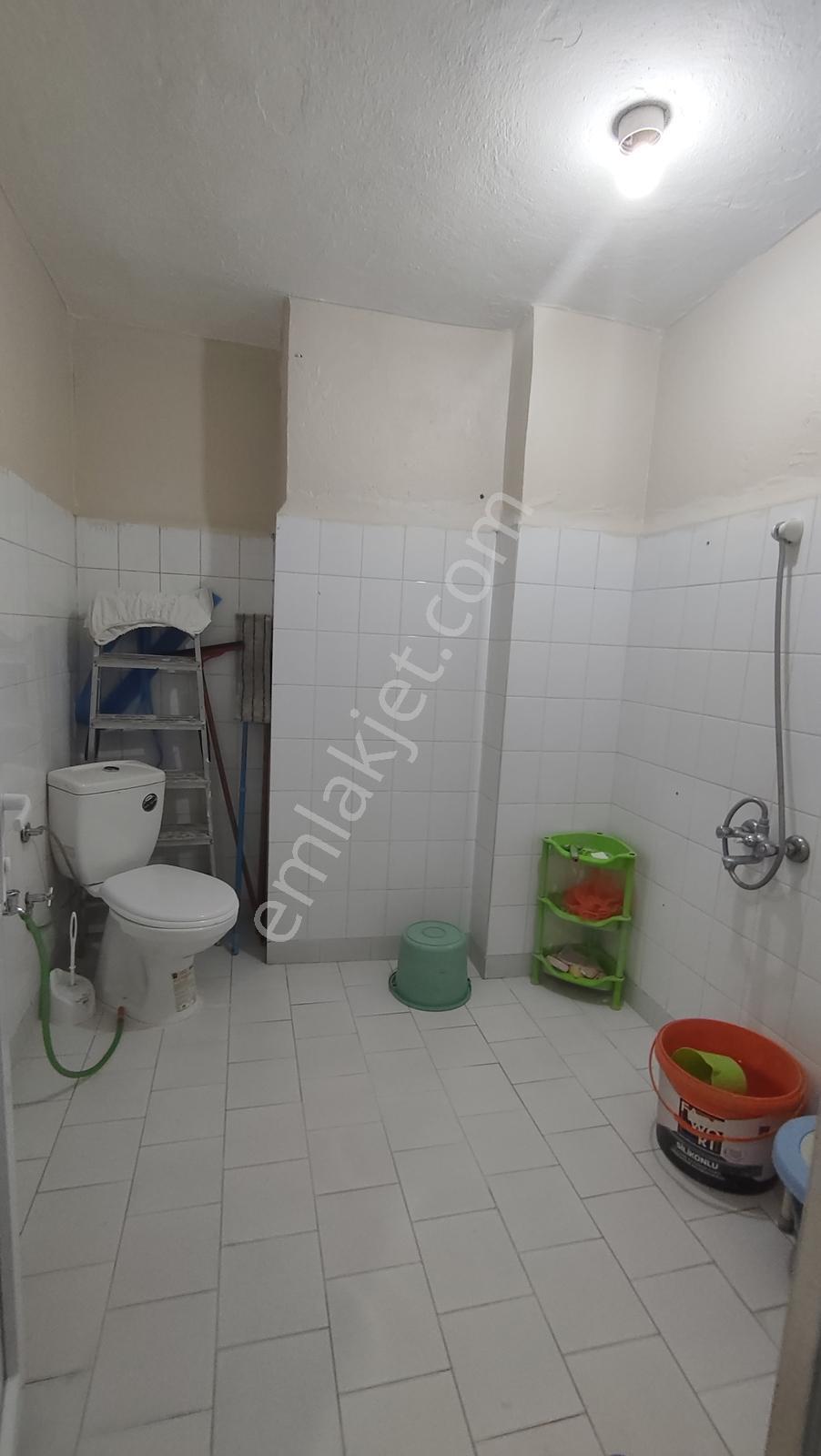 Akşemsettin'de Yenilenmiş Ara Kat Masrafsız Satılık 3+1 Daire — fotoğraf 11