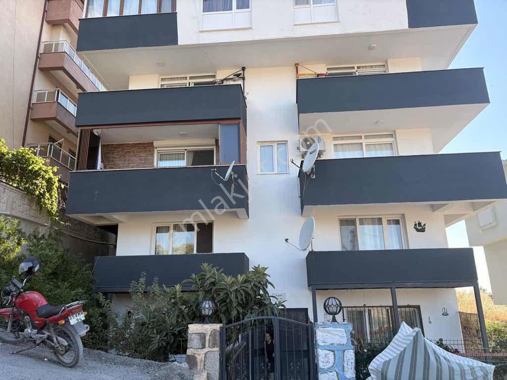 Dikili İsmetpaşa'Da 2+1 Bahçe Dubleksi