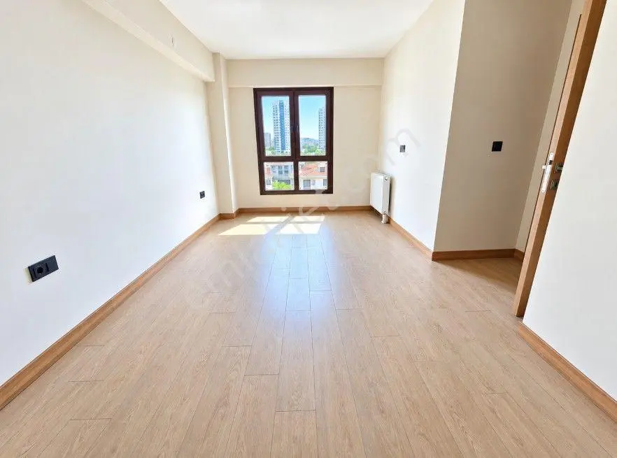 Toki 1 Etap Oturuma Hazır Ebeveyn Banyolu 3+1 Net 98 M2 — fotoğraf 9