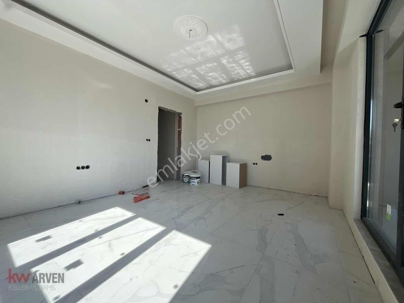 Kw Arven'den Başiskele'de Uygun Fiyatlı 2+1 Yüksek Giriş Daire — fotoğraf 8