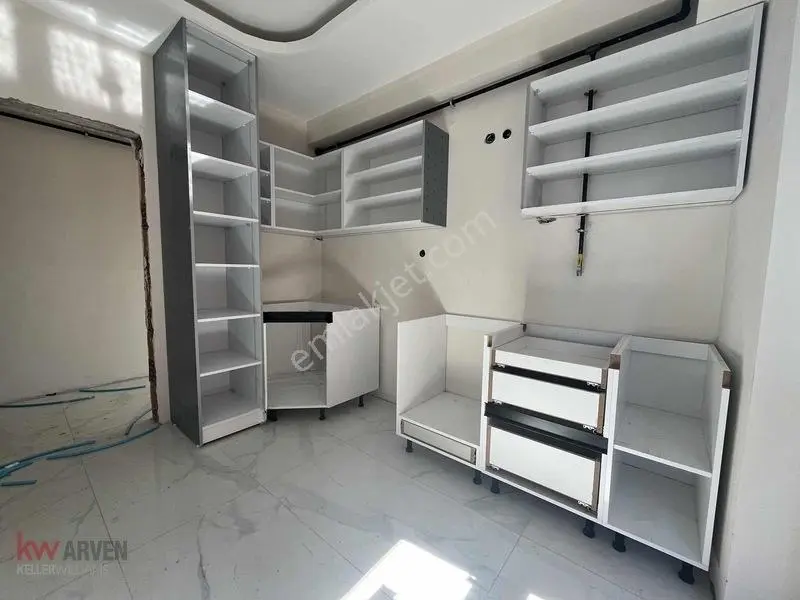 Kw Arven'den Başiskele'de Uygun Fiyatlı 2+1 Yüksek Giriş Daire — fotoğraf 16