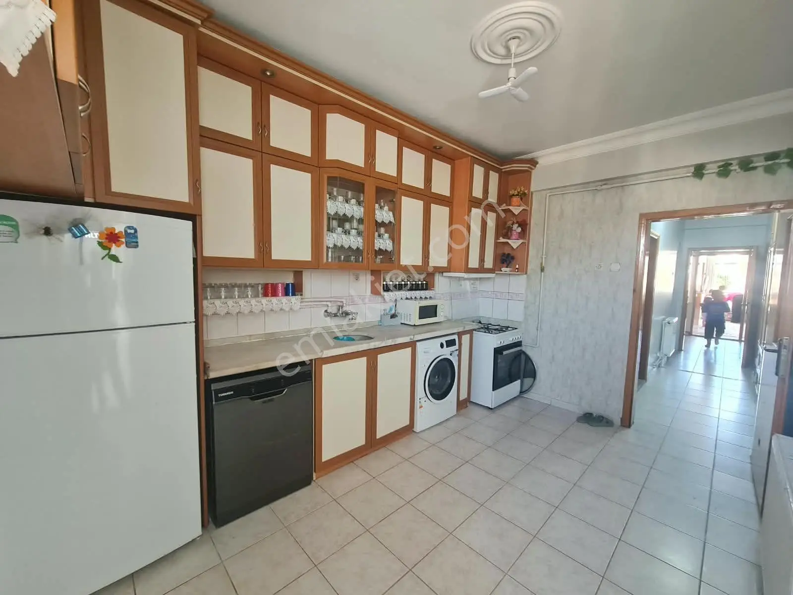 Nakipoğlunda Merkezin Kalbinde, 145 M² Bakımlı Daire — fotoğraf 2