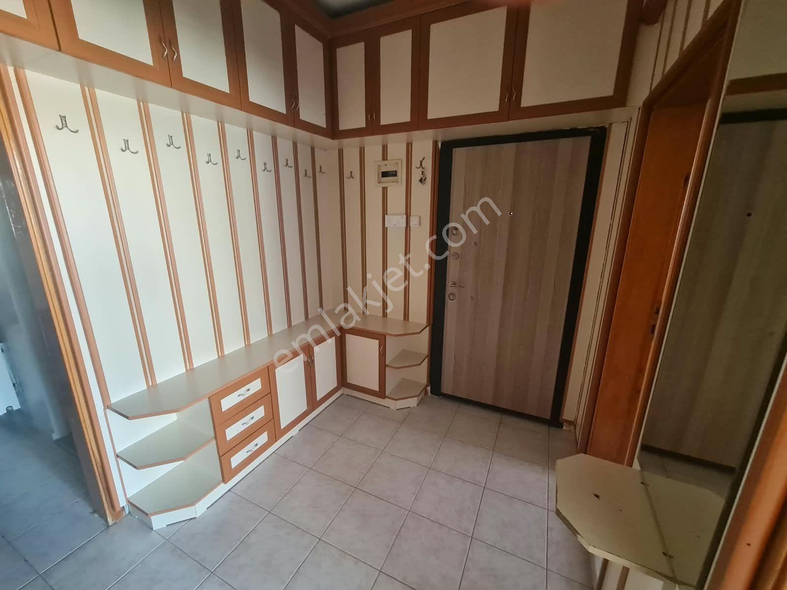Nakipoğlunda Merkezin Kalbinde, 145 M² Bakımlı Daire — fotoğraf 13
