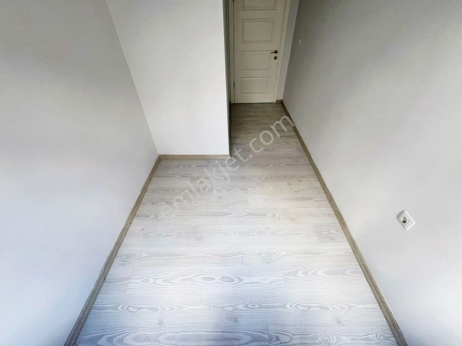 Aktiften Yetişen Alır Akçayda Satılık Yeni Genç Binada Yüksek Kredili 2+1 Daire — fotoğraf 33