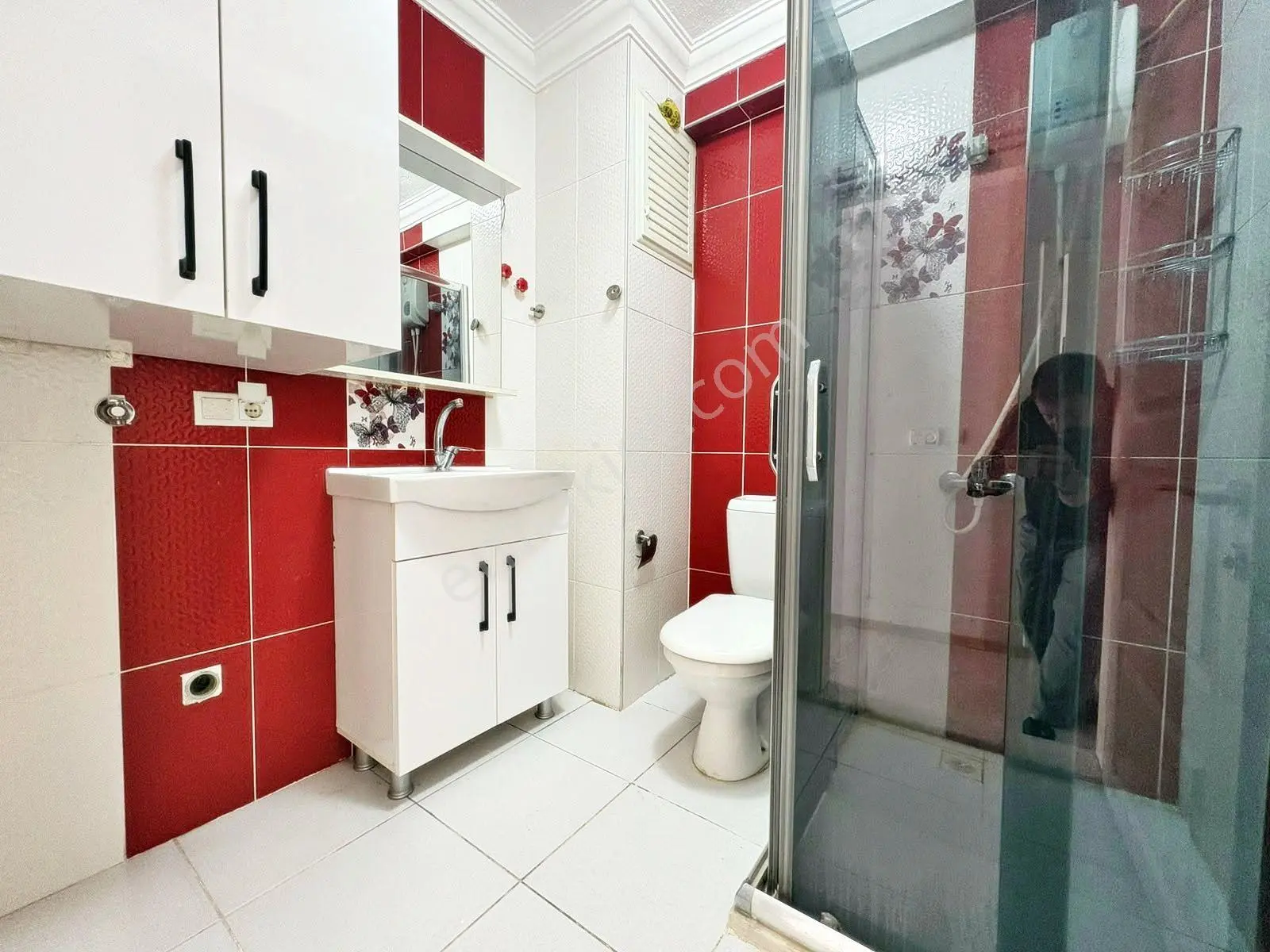 Aktiften Yetişen Alır Akçayda Satılık Yeni Genç Binada Yüksek Kredili 2+1 Daire — fotoğraf 34